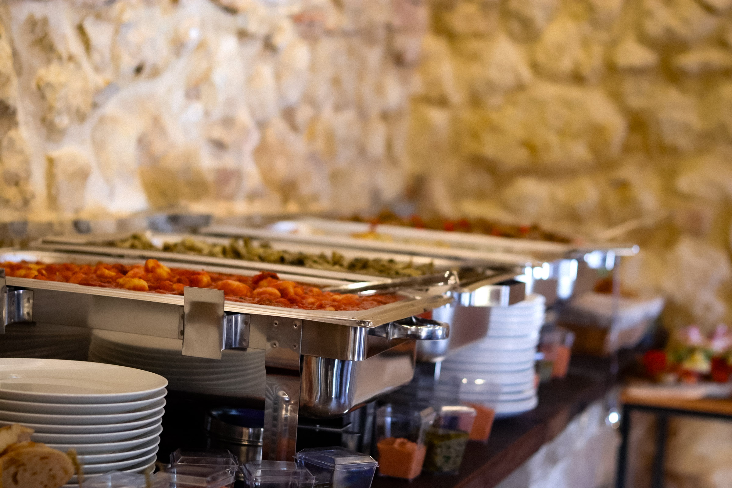 Sette Giorni olasz catering Pécsen – rendezvények, esküvők és családi események egyedi olasz büféasztallal, ételekkel és desszertekkel